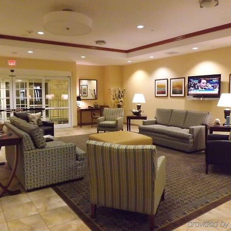 Candlewood Suites Fredericksburg, An Ihg Hotel Екстериор снимка